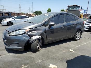  Salvage Ford Fiesta