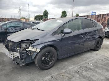  Salvage Toyota Prius