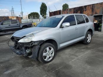  Salvage Porsche Cayenne