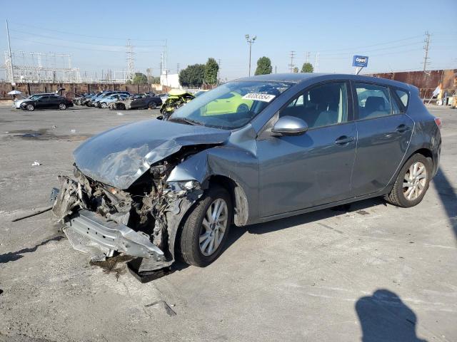  Salvage Mazda 3