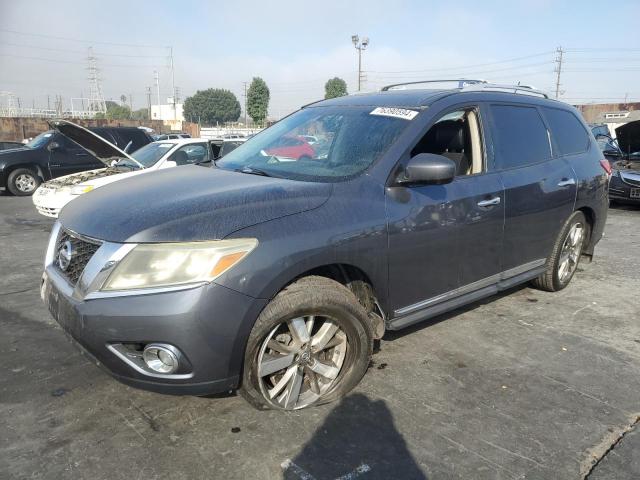  Salvage Nissan Pathfinder