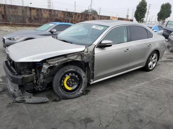  Salvage Volkswagen Passat