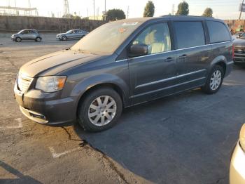  Salvage Chrysler Minivan