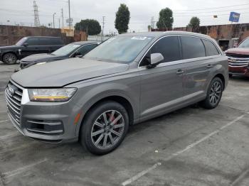  Salvage Audi Q7