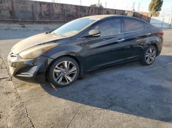  Salvage Hyundai ELANTRA