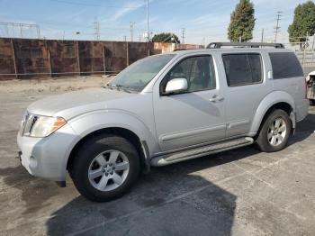  Salvage Nissan Pathfinder