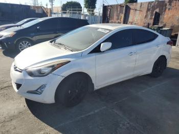  Salvage Hyundai ELANTRA