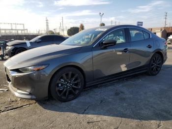  Salvage Mazda 3