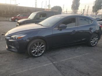  Salvage Mazda 3