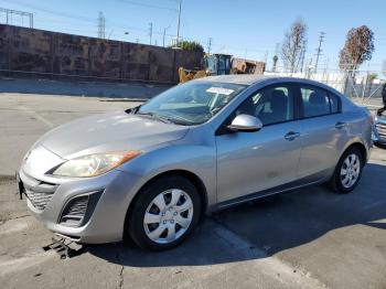  Salvage Mazda 3