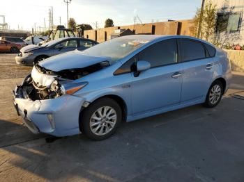  Salvage Toyota Prius