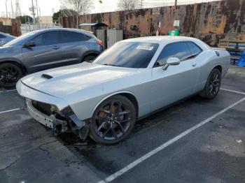  Salvage Dodge Challenger