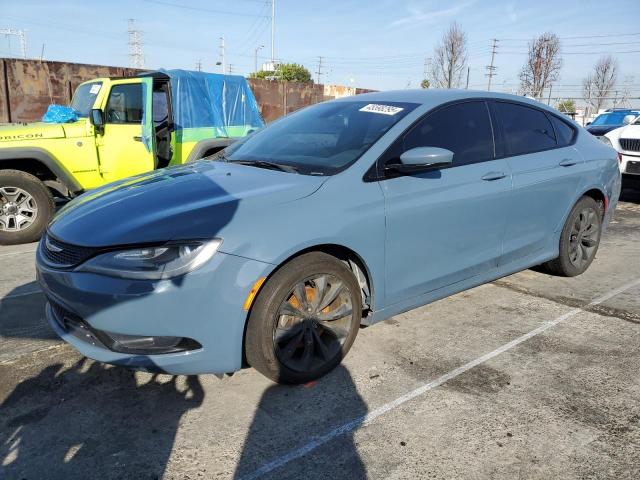  Salvage Chrysler 200