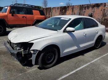  Salvage Volkswagen Jetta