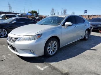  Salvage Lexus Es