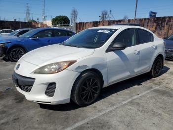  Salvage Mazda 3