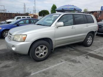  Salvage Toyota Highlander