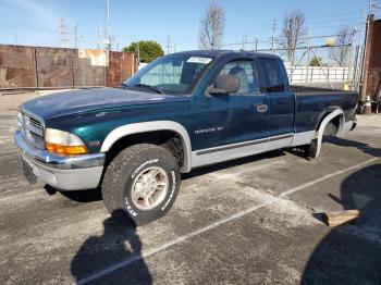  Salvage Dodge Dakota