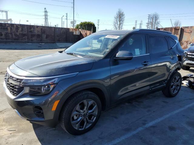  Salvage Kia Seltos