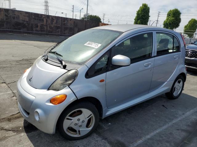  Salvage Mitsubishi I Miev Es
