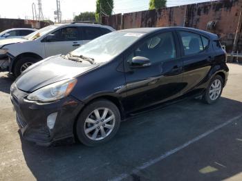  Salvage Toyota Prius