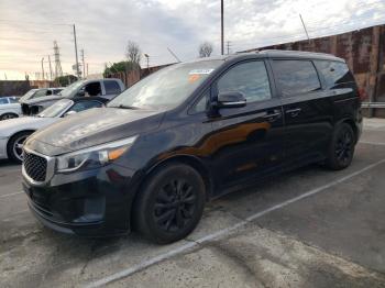 Salvage Kia Sedona