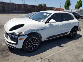  Salvage Porsche Macan Base