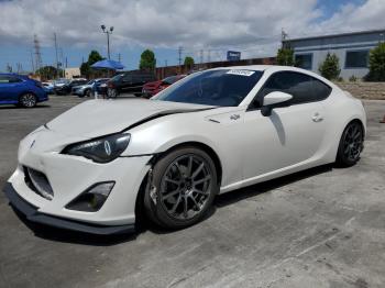  Salvage Toyota Scion