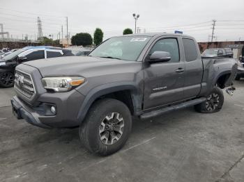  Salvage Toyota Tacoma