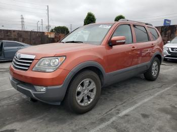  Salvage Kia Borrego