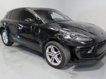  Salvage Porsche Macan Base