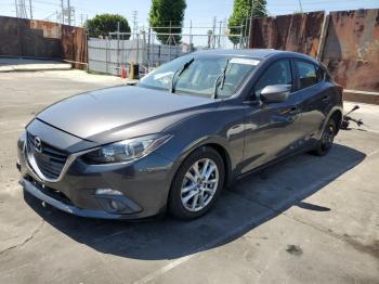  Salvage Mazda 3