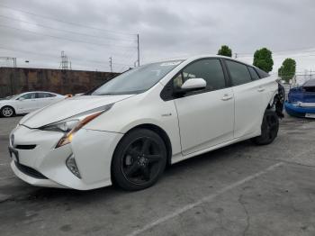  Salvage Toyota Prius