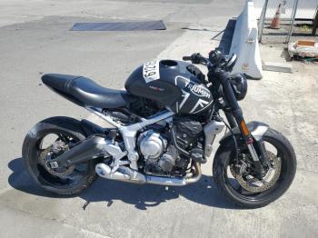  Salvage Triumph Motorcycle Trident 66