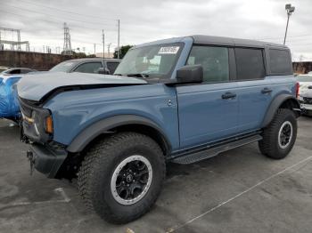  Salvage Ford Bronco