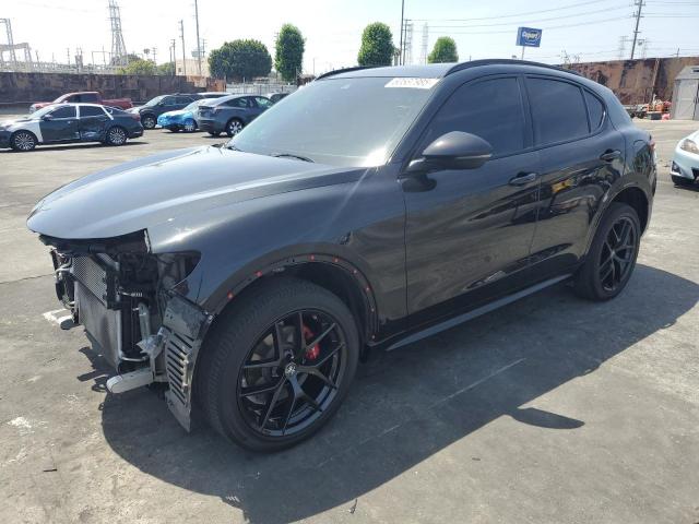  Salvage Alfa Romeo Stelvio