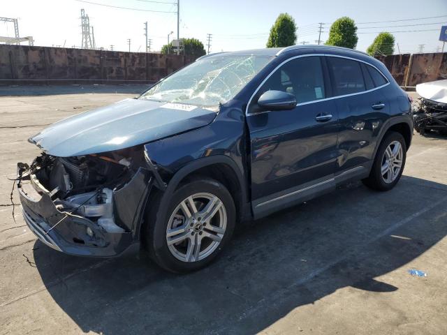  Salvage Mercedes-Benz GLA