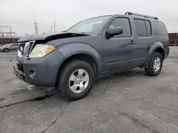  Salvage Nissan Pathfinder