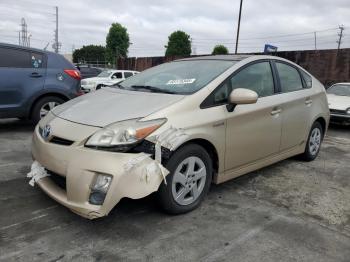  Salvage Toyota Prius