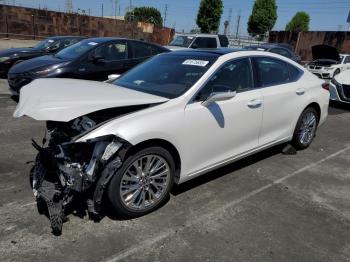  Salvage Lexus Es