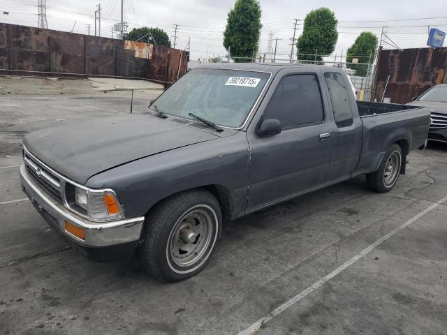  Salvage Toyota Pickup
