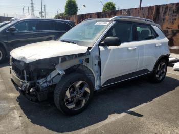  Salvage Hyundai VENUE