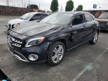  Salvage Mercedes-Benz GLA