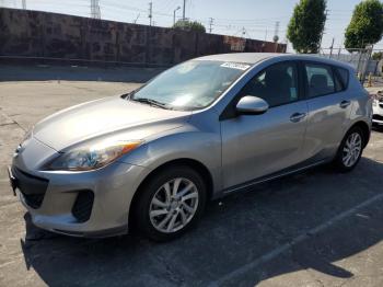  Salvage Mazda 3
