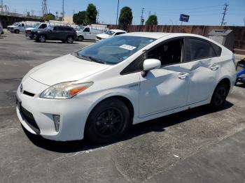  Salvage Toyota Prius