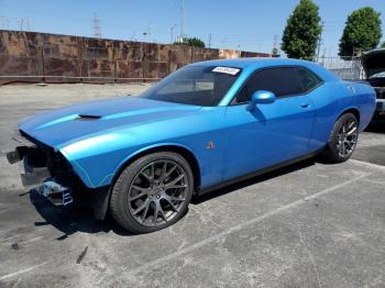  Salvage Dodge Challenger