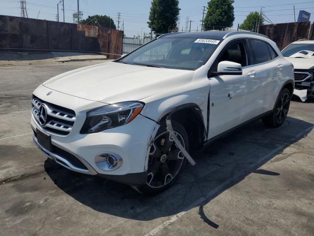  Salvage Mercedes-Benz GLA