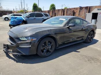  Salvage Ford Mustang