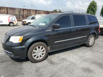  Salvage Chrysler Minivan