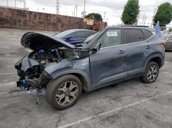  Salvage Kia Seltos